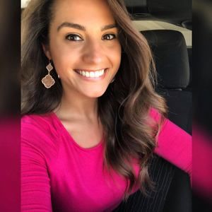 Meet your Posher, Stephanie